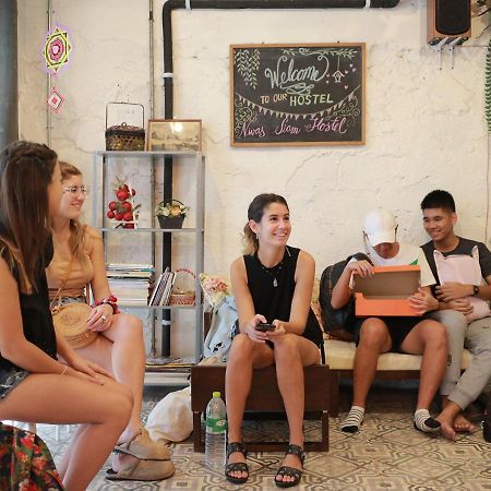 Nivas Siam Hostel Bangkok Zewnętrze zdjęcie