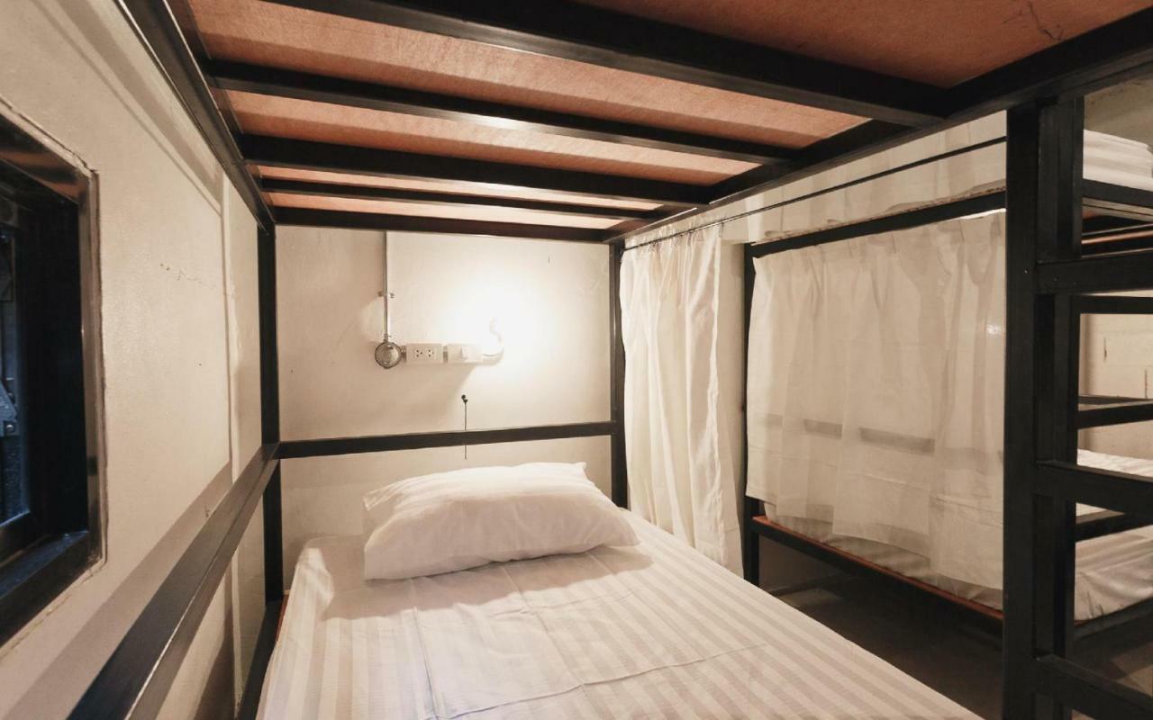 Nivas Siam Hostel Bangkok Zewnętrze zdjęcie
